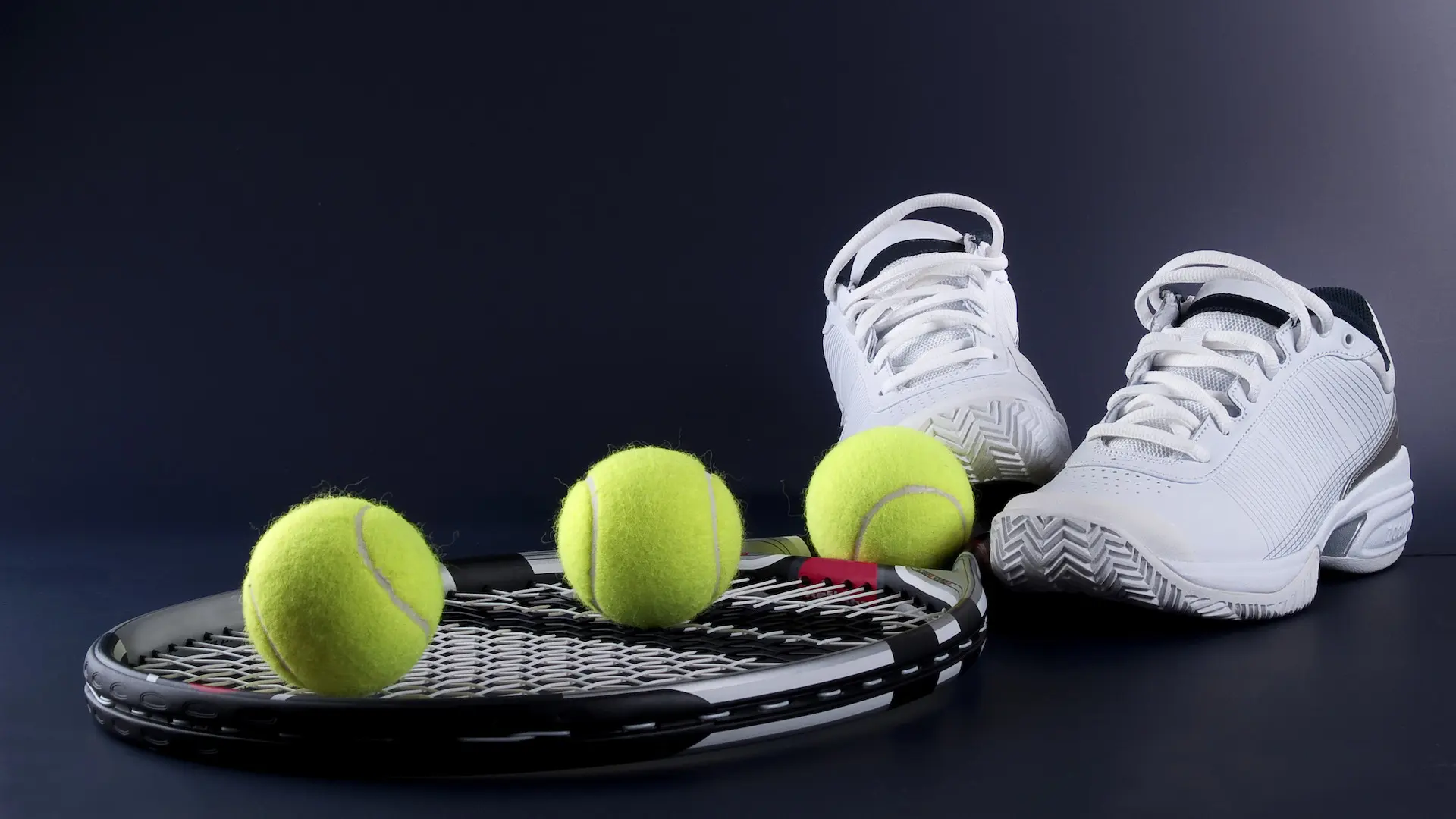 A Tennis Shop Online Where Tennis Shoppers Win